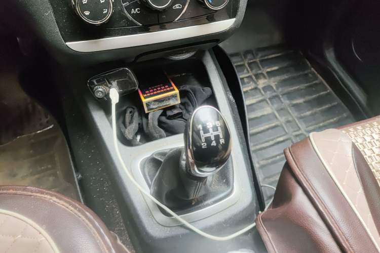 Used HYOSOW H2 2016 H2E 1.5L Classic Model BJ415A
