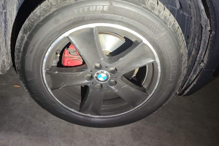 Used BMW X5 2011 xDrive35i Leading Model
