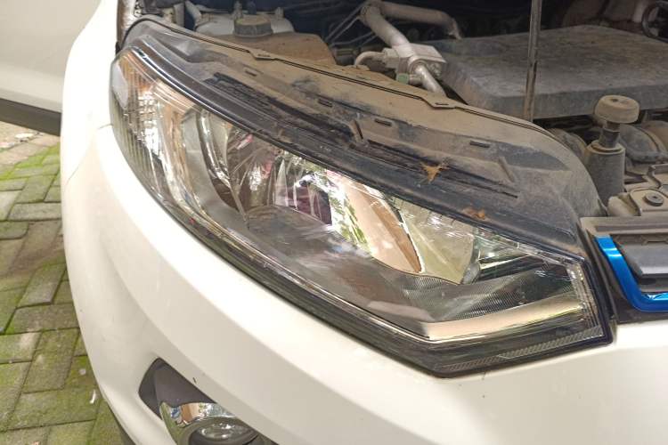 Used Ford EcoSport 2017 1.5L Manual Comfort Model Right Front Headlight