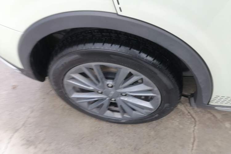 Used NETA V 2022 Chao 400 Lite Right Rear Wheel Hub