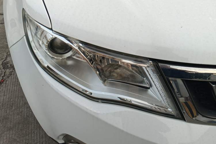 Used Geely Auto Emgrand X7 Sport 2016 2.0L Manual ZhiShang Version