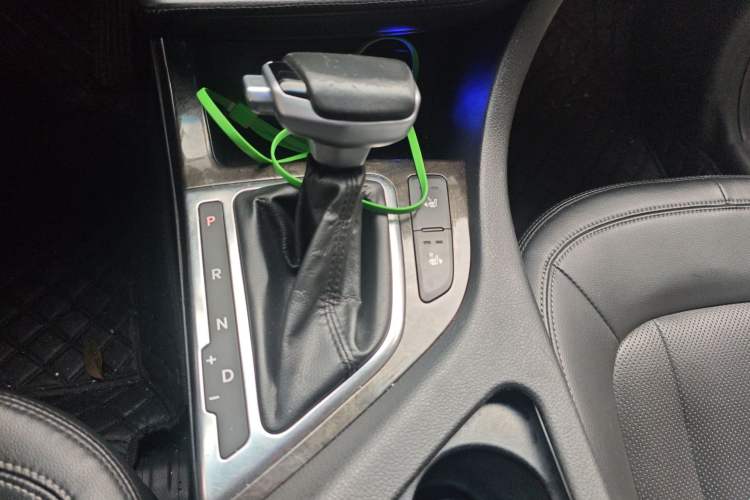 Used Kia K5 2012 2.0L Automatic DLX
