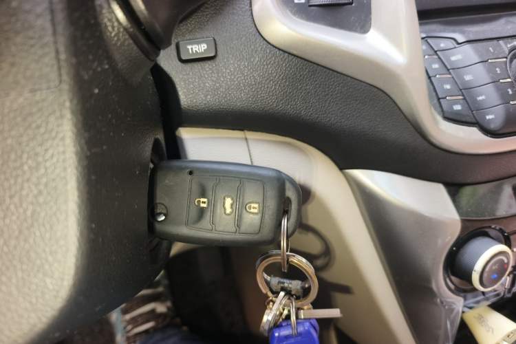 Used CHANGAN Eado 2012 1.6L Manual Luxury Model China IV Standard