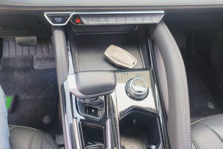 Used Geely Auto Monjaro L 2024 2.0TD DCT EVO Two-Wheel Drive Long-Range Version
