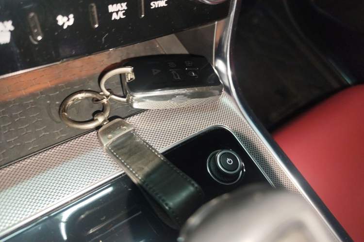 Used Jaguar XEL 2022 2.0T 250 PS R-DYNAMIC S Advanced Sport Edition