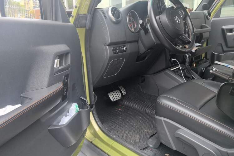 Used BAIC Off-Road BJ40 2016 40L 2.3T Automatic All-Wheel Drive Premium Edition