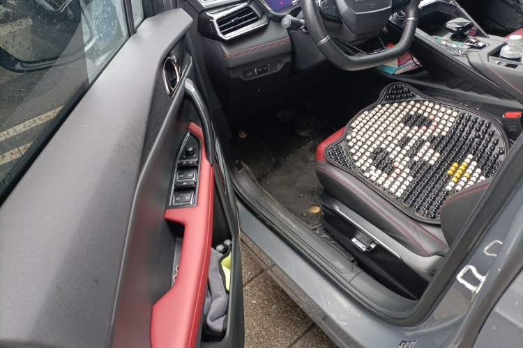 Used Lynk & Co 06 2020 1.5T JinPro model
