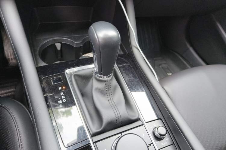 Used Mazda 3 Axela 2021 2.0L Automatic Zhi Rui Edition