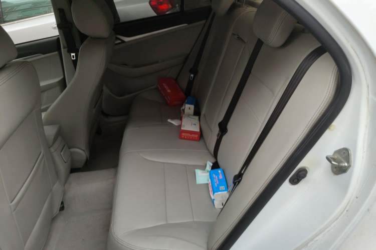 Used Geely Auto Vision 2015 1.5L Manual Entry-Level Model
