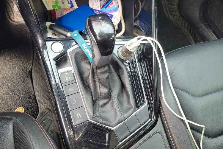 Used Volkswagen Tayron 2020 330TSI Two-Wheel Drive Luxury Smart Connectivity Version
