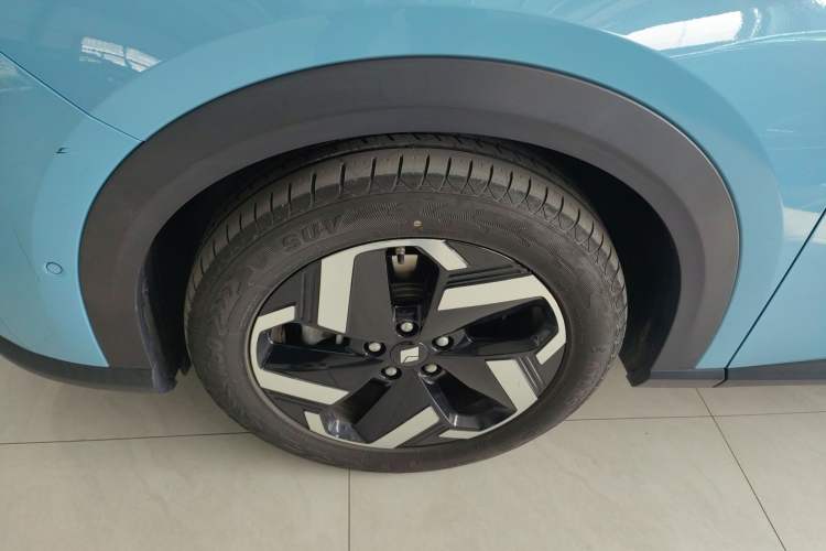 Used Baojun Yunhai 2024 140km Plug-in Hybrid Version
