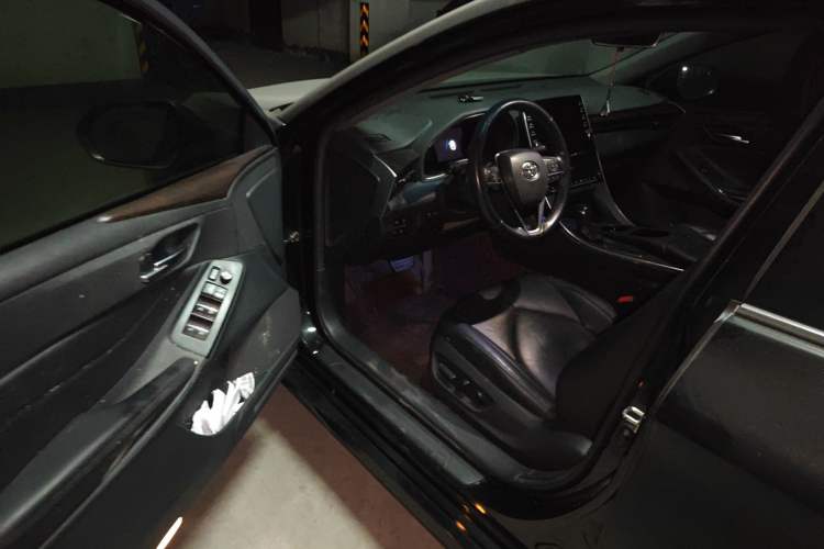 Used Toyota Avalon 2019 2.0L Luxury Edition China VI Standard