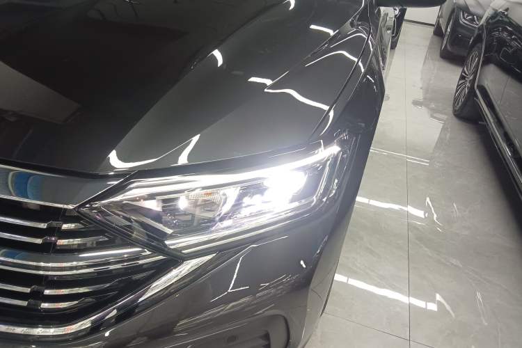 Used Volkswagen Sagitar 2025 Revised Version Three 300TSI DSG Excellence Edition