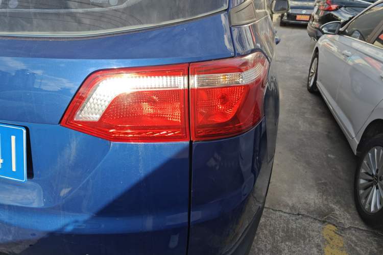 Used Wuling Hongguang S3 2018 1.5L Manual Standard Version China V Standard
