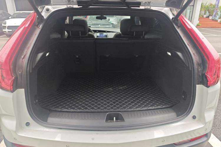 Used Cadillac XT4 2021 28T Two-Wheel Drive Tech Edition
