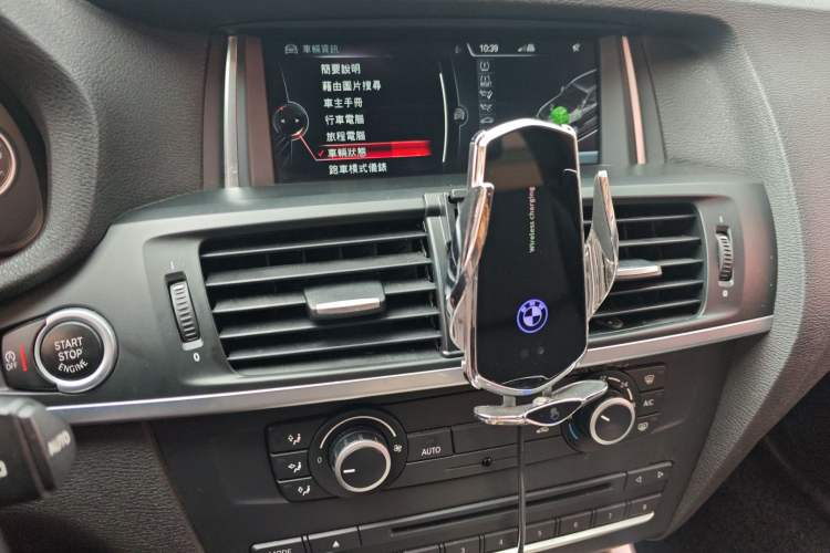 Used BMW X3 2016 sDrive20i Audio And AC Panel