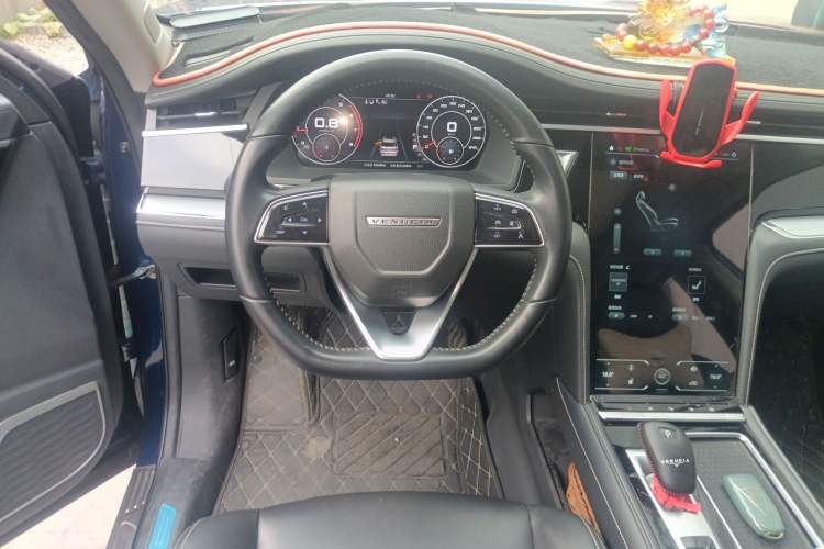 Used Venucia Star 2020 260T Automatic 48V Mild Hybrid Turbocharged Starry Edition
