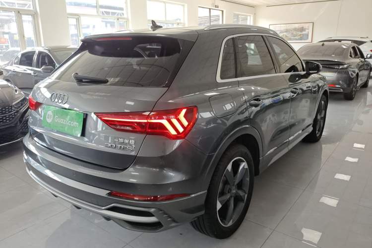 Used Audi Q3 2020 35 TFSI Fashion Dynamic Model
