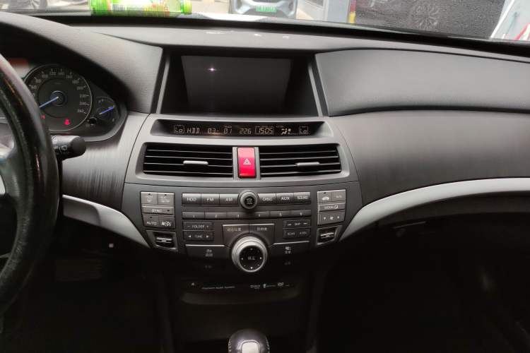 Used Honda Crosstour 2012 2.4L Prestige Edition Audio And AC Panel