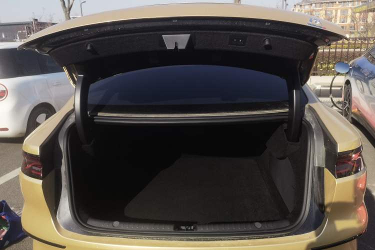 Used BYD Han 2025 DM-i Intelligent Driving Edition 125KM LiDAR Flagship Model