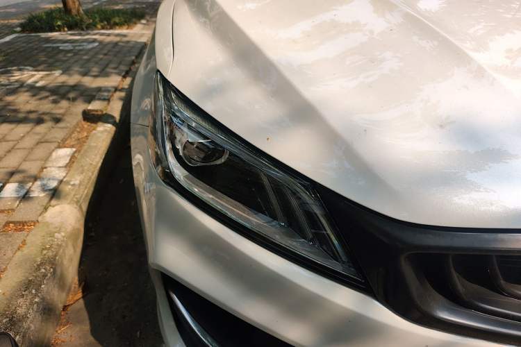 Used Geely Auto Binray 2018 14T CVT Binyi Edition Right Front Headlight