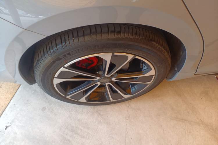 Used Geely Auto Preface 2021 2.0TD Space-Time Edition Hao Yue Exterior 5