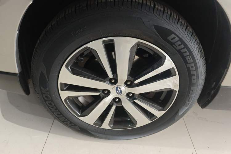 Used Subaru Outback 2018 2.5i Sport Navigation Edition with EyeSight Left Front Wheel Hub