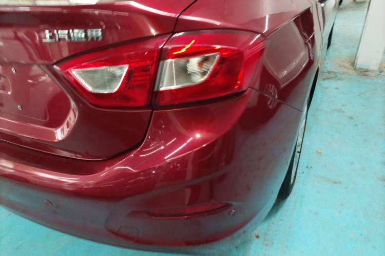 Used Chevrolet Cruze 2017 1.5L Automatic Pioneer Sunroof Edition