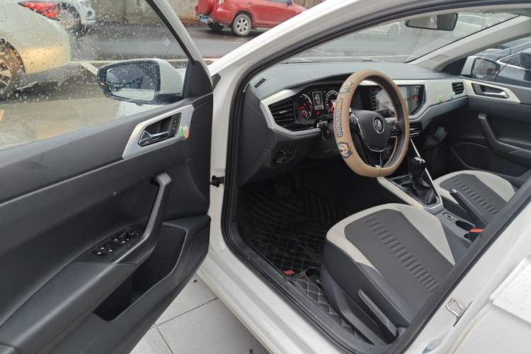 Used Volkswagen Polo 2019 Plus 1.5L Automatic Colorful Technology Edition Driver Seat