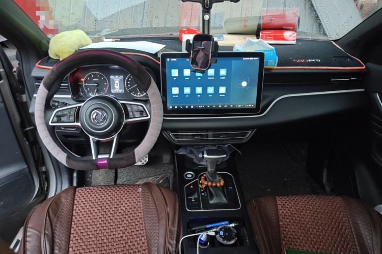 Used Dongfeng Fengon 580Pro 2020 280TGDI CVT Smart Edition Center Console