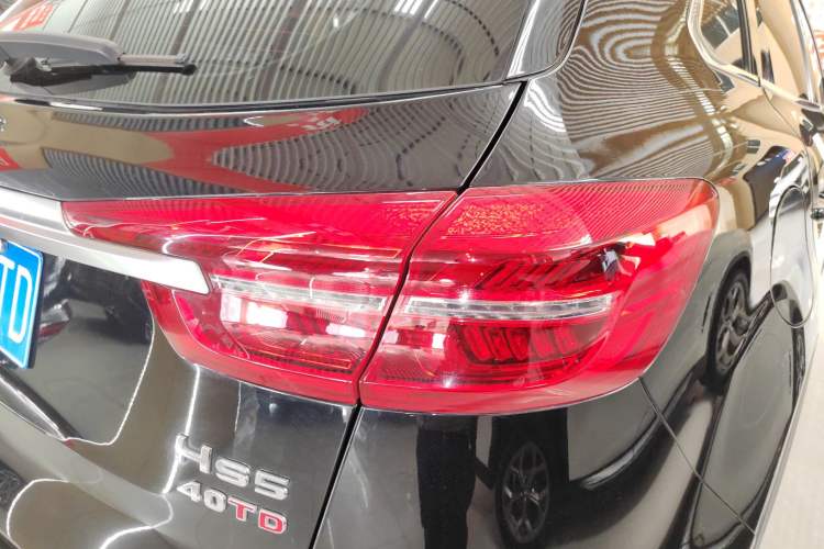 Used Hongqi HS5 2022 Revised Version 2.0T Smart Connect Flagship Edition