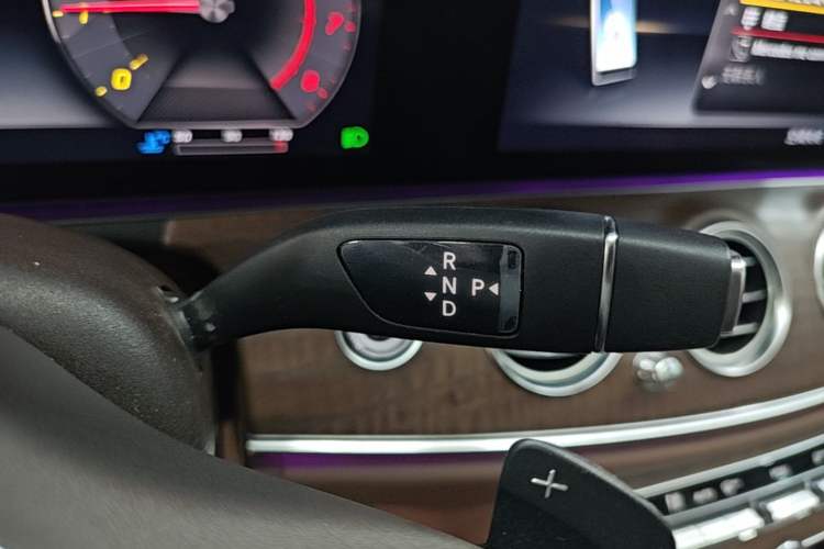 Used Mercedes-Benz E-Class 2020 Facelift E 300 L Stylish Edition Gear Lever