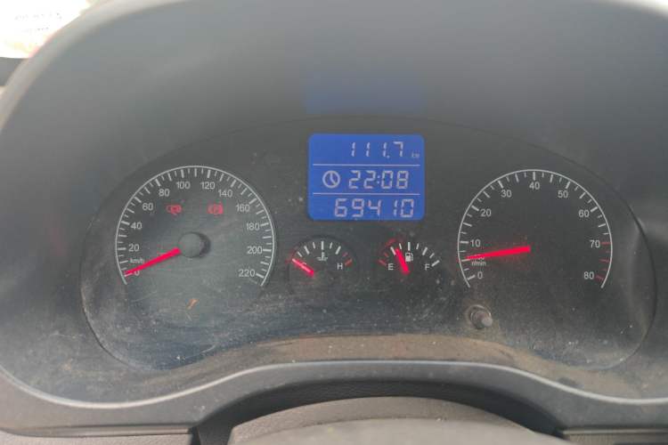 Used Chery Tiggo 3 2015 1.6L Manual Zhishang Sport Edition Odometer Close Up