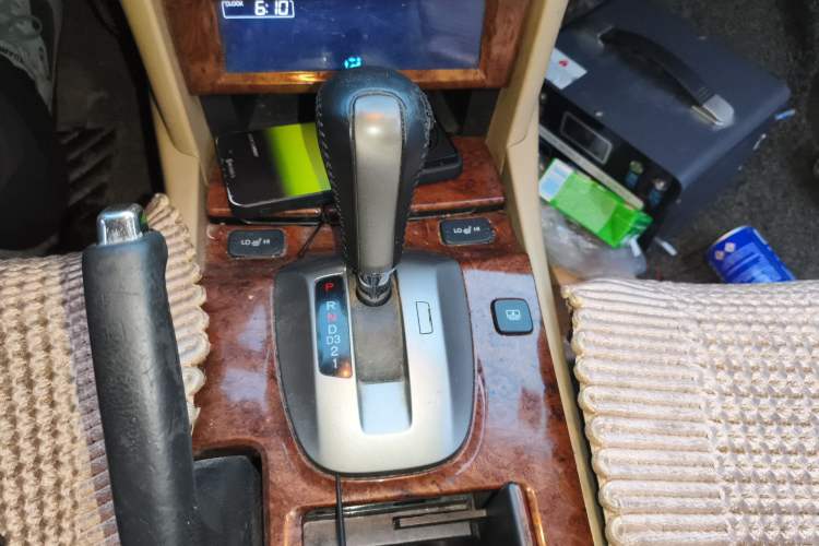 Used Honda Accord 2012 2.4L SE Gear Lever