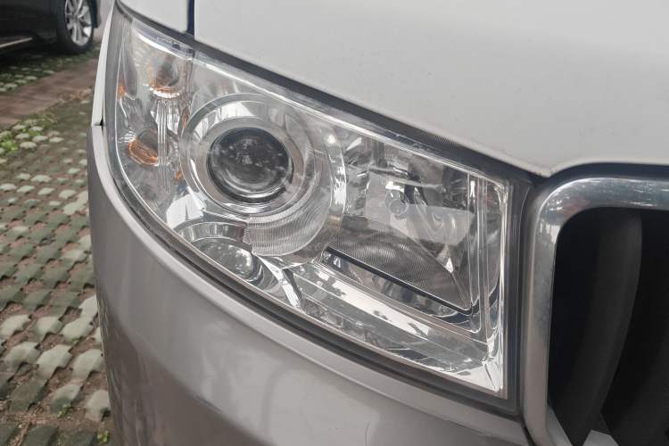 Used Jinbei New Hiace X30L CNG 2018 1.5L Wealth Edition Natural Gas Vehicle SWFC15
