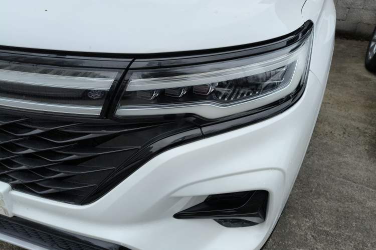 Used Roewe RX5 MAX 2021 Supreme Series 300TGI Automatic Luxury Cabin Edition Left Front Headlight