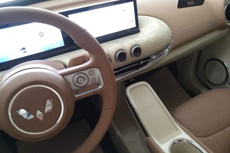 Used Wuling Bingo 2025 410 km Lingxi Deluxe Edition Gear Lever