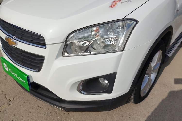 Used Chevrolet Trax 2014 1.4T Manual Two-Wheel Drive Comfort Model Left Front Headlight