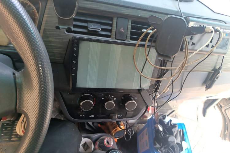 Used Jinbei Hiace X30 2022 1.5L Cargo Version China VI SWC15M Audio And AC Panel