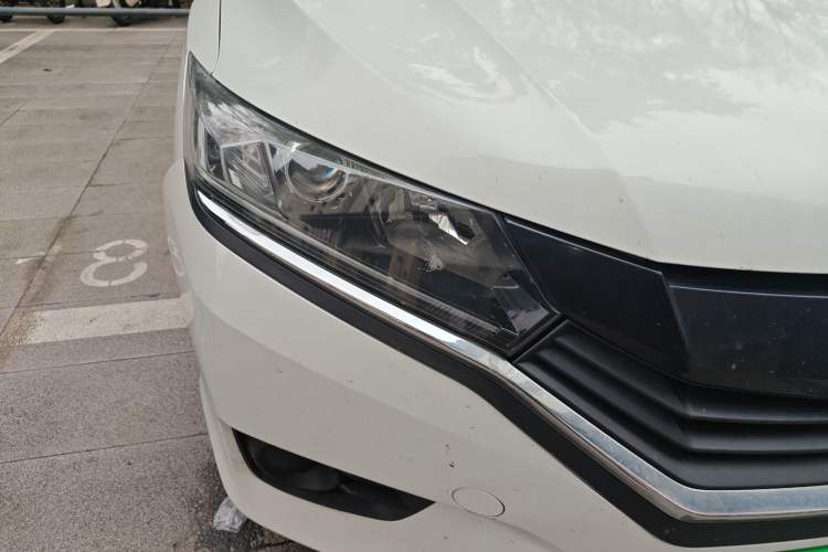 Used Honda Greiz 2016 1.5L CVT Classic Edition
