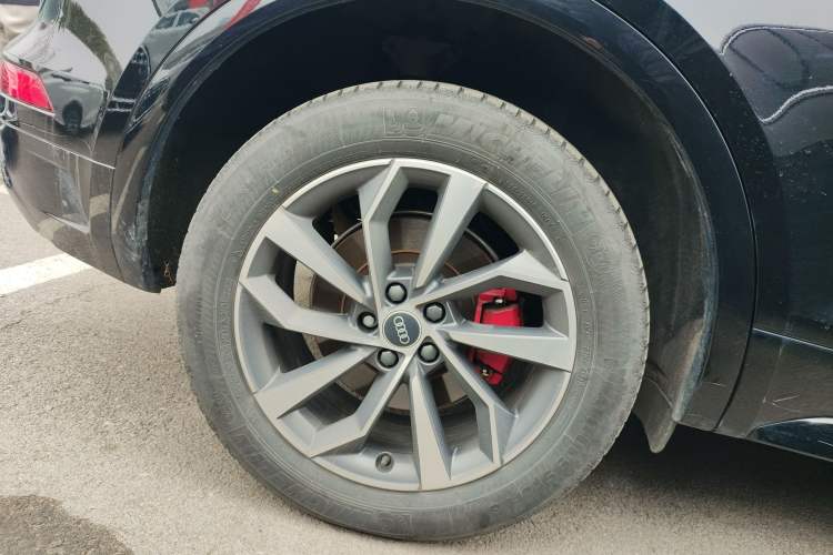 Used Audi Q5L 2024 40 TFSI Luxury Dynamic Edition
