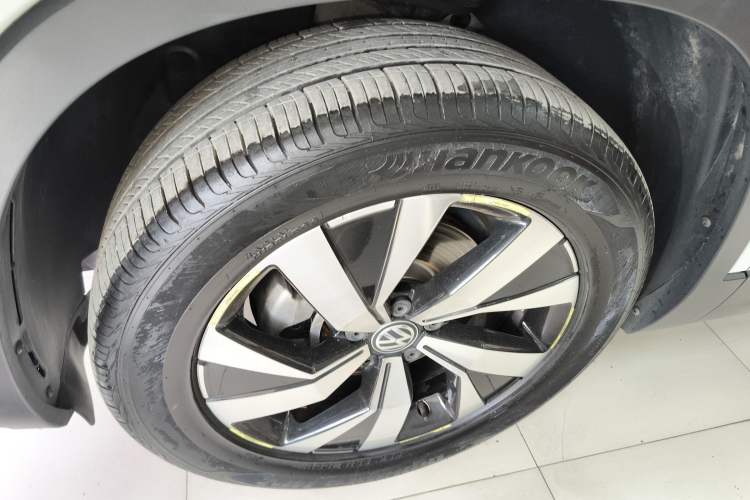 Used Volkswagen Tayron 2021 330TSI Two-Wheel Drive 30th Anniversary Edition
