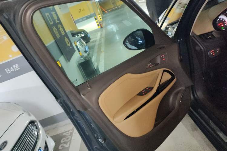 Used Opel Zafira 2013 1.4T Seven-Seater Luxury Model