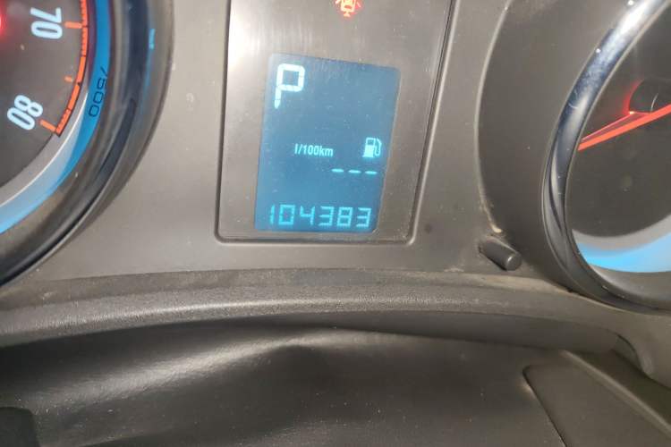 Used Buick GT 2010 XT 1.6L Automatic Fashion Edition