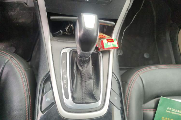 Used Ford Edge 2015 2.0T GTDi Two-Wheel-Drive Elite Edition
