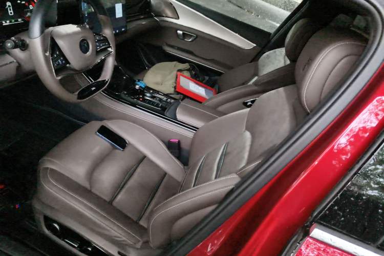 Used BYD Han 2020 EV Long-Range Luxury Model
