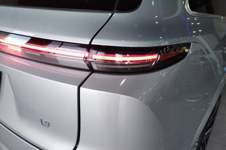 Used Li Auto L9 2022 Max model Exterior 3