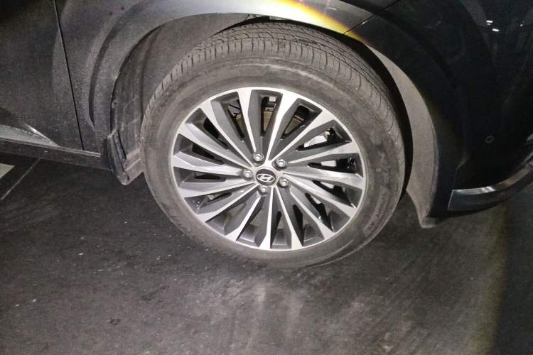 Used Hyundai Palisade 2023 3.5L Automatic 4x4 the Appreciator Plus Version Exterior 4