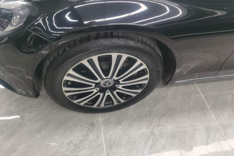 Used Mercedes-Benz C-Class 2018 C 200 L
