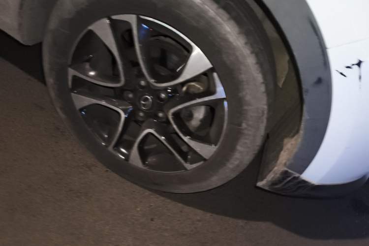 Used Soueast DX7 2017 1.5T Automatic Glory Edition
